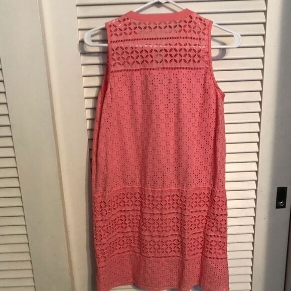 Ann Taylor Loft Eyelet dress - Picture 6 of 6